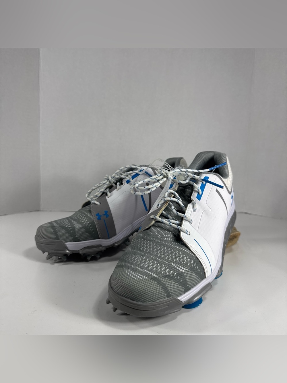Under Armour Women’s Gray & White Golf Shoes